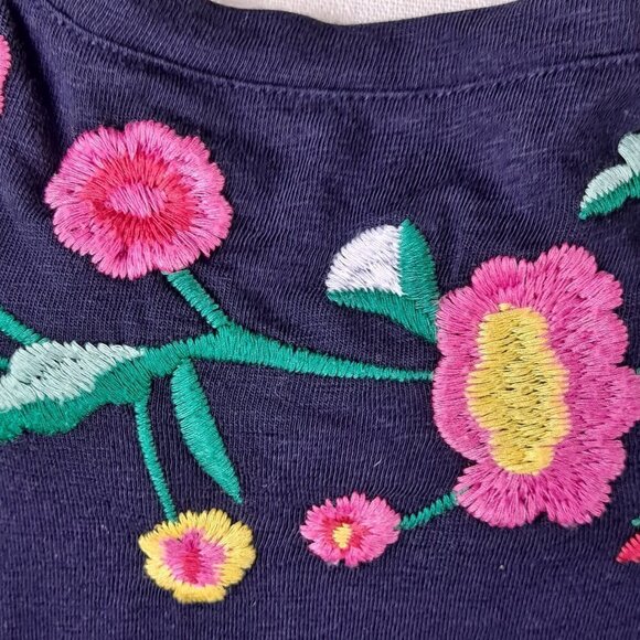 Talbots Plus Size 2X Short Sleeve Shirt Navy with Colorful Embroidered Flowers - Picture 3 of 10